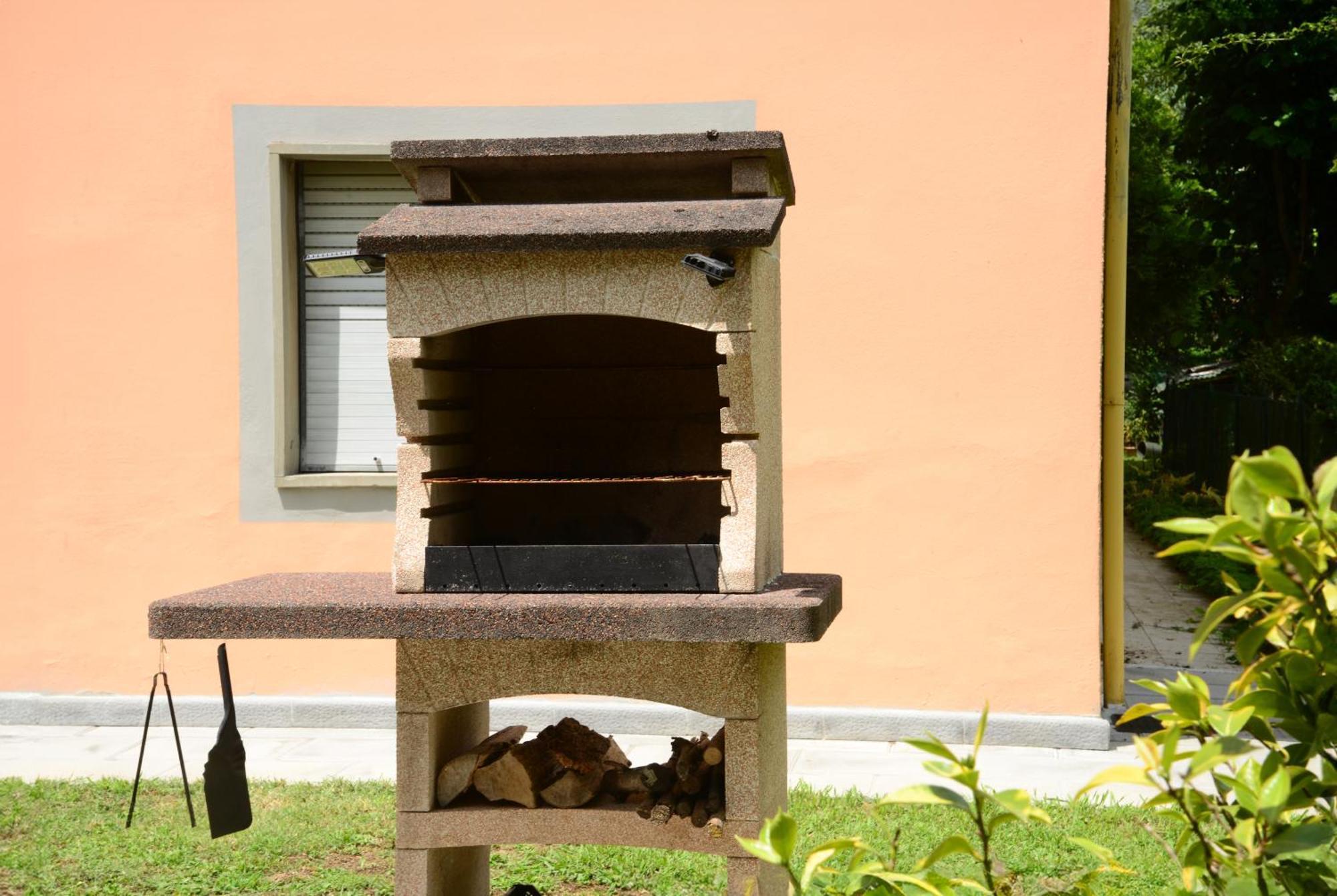 Casa Hydrangea Con Piscina E Giardino Villa Bagni di Lucca Buitenkant foto